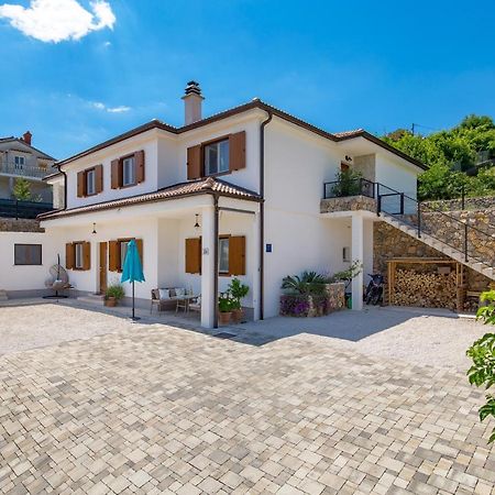 Apartment Niki Опатия Екстериор снимка