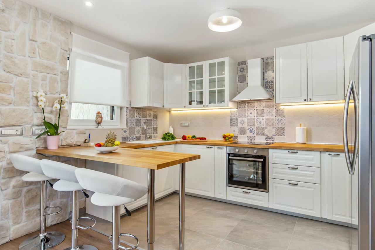 Apartment Niki Опатия Екстериор снимка